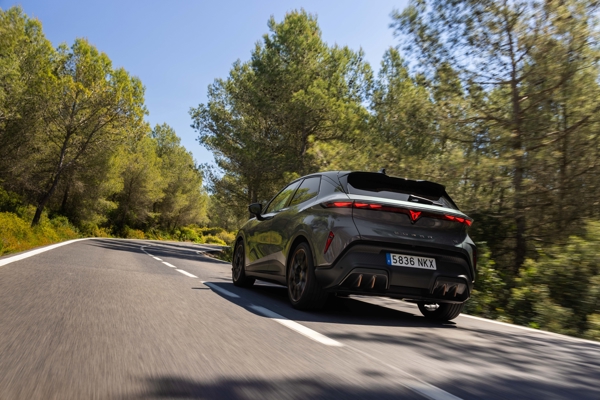 15_CUPRA Raval_IMD_LQ (002).jpg